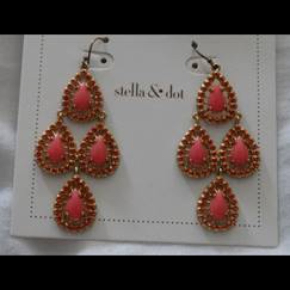 Seychelles Chandelier Stella & Dot Earrings